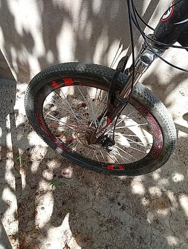 velosiped desna 2: STELS SPORT dağ velosipedi satılır 26lıq üstundeki çanta velosipedle — 2