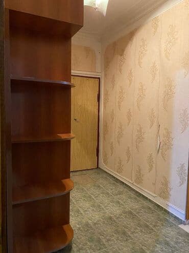 kirayə evlər 1 otaqlı: Köhnə Günəşlidə yaxın 9 mertebeli binanın 5-ci mərtəbəsində yerləşən — 6