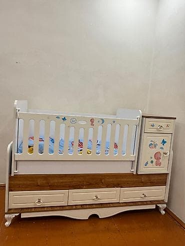 islenmis kunc divan: Oğlan və qız üçün, Dördbucaq, Beşik, Dəst ilə, Matras ilə, Yellənmə mexanizm ilə — 4
