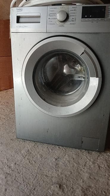soba bosch: Paltar yuyan 250 qaz peci 30 manat — 4