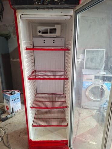 vitrin soyducusu: 280m.Uğurdu.hündürlüyü 2metr.en 60sm — 2