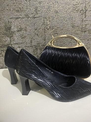 Костюмы: Qadınlar üçün dəst: klassik stilettolar və dəbli clutch çanta - Rəng — 2