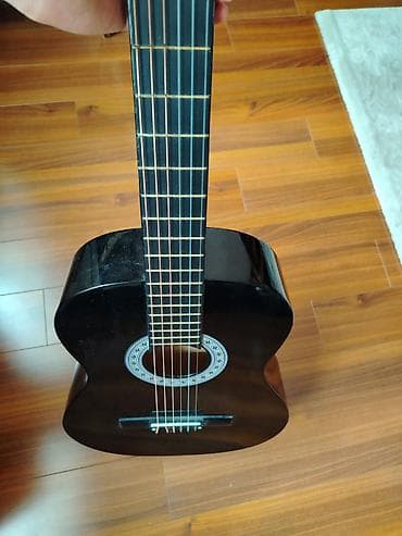 Гитары: Классическая гитара — 4