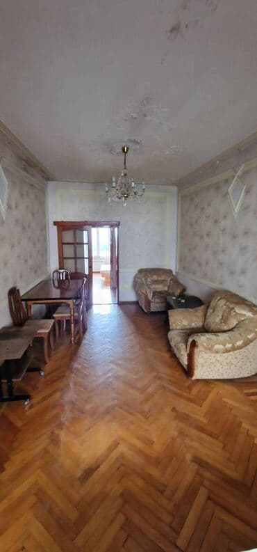 Azadlıq metrosu yaxınlığında,5 mərtəbənin,5-ci mərtəbəində,2 otaqlı