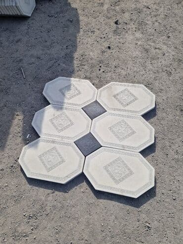 düz qaş formaları: Sifarişlə əl işləri — 30