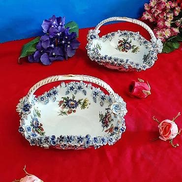 qapi rengleri: Çexya cobalt konfet qabilar. 22 sm
cutu 110 azn — 2