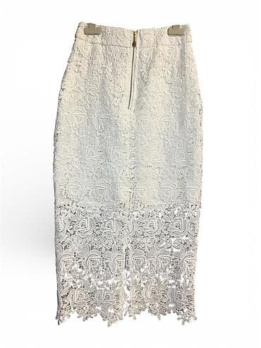 koja etek: Ağ krujevalı dəst – qolsuz top və ətək - Rəng: ağ/ekru tonlarında - — 3