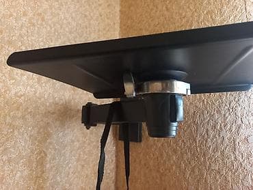 Divar üçün tənzimlənən rəf/stand - Material: metaldan hazırlanmış