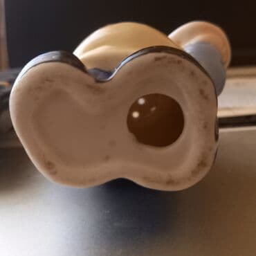 suse saxlama qablari: Farfor duz qabı satılır. - Duz qabı Quba şəhərindədir. - Şamaxinkaya — 12