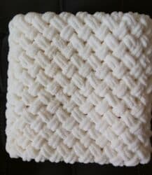 türk istehsalı olan qadın şubaları: Buket şal💐Istənilən ölçüdə sifarişlə hazırlanır — 6