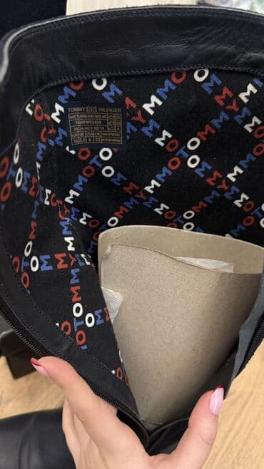 Chevrolet: Tommy Hilfiger qadın uzun çəkmələr, 3-4 defe geyinilib — 5