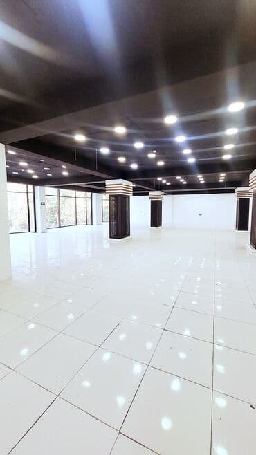 qəbələ kirayə evlər günlük: İcareye verilir. Göyçay ş. tam mərkəzdə çox əla yerdə 3 mərtəbə + — 6