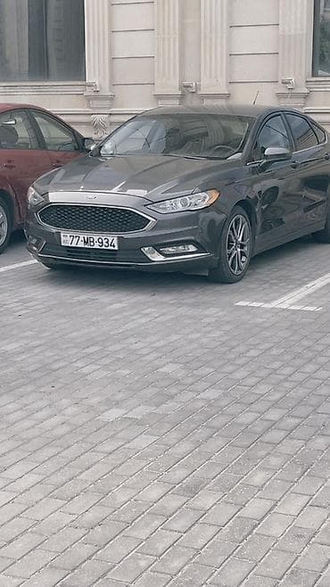 24 matoru: TƏCİLİ SATILIR Ford fusion SE 1.5 mühərrik İl :2016 restail-2017 Vin — 4