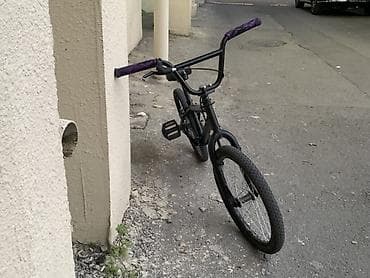 velosipet islenmis: BMX tipli velosiped – şəhər və skeyt-park üçün - Rəng: tam qara — 2