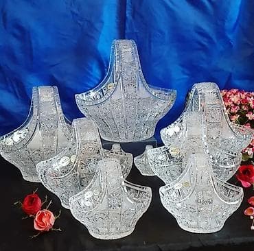 şaxta baba saxta can: Tom sebetler. 31 sm -- 250 azn 25 sm cutu -- 290 azn 21 sm cutu 250 — 3