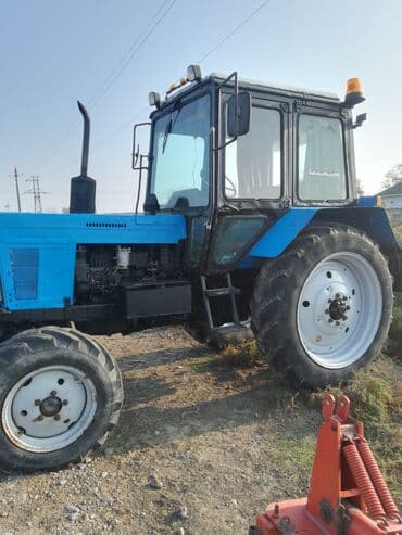 авто азербайджан: Traktor MTZ 82, mavi–qara rəngdə. İl:1985, Mator beznomer, ünvan — 2