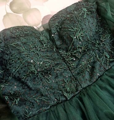 toy donlari: Ziyafət geyimi cəmi 1 dəfə geyinilib. M razmer. S razmer də geyinə — 4