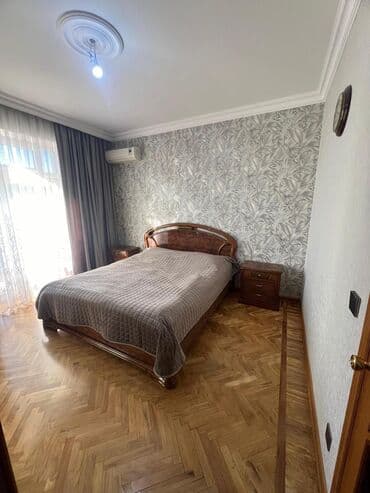 merkez: Bakı, Yasamal, 2 otaqlı, Köhnə tikili, m. Elmlər Akademiyası, 75 kv. m — 9