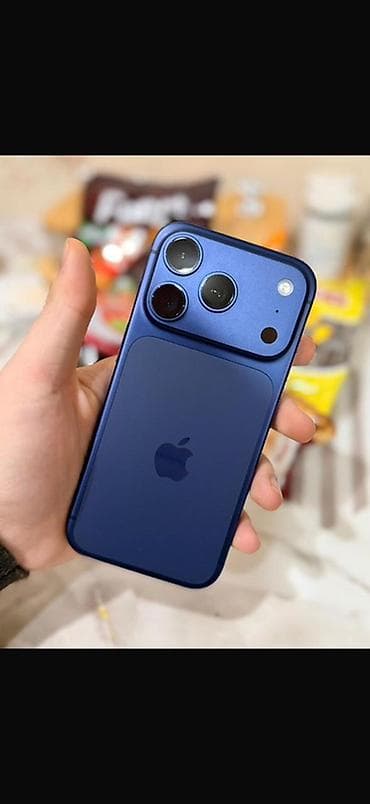 Фото и видеокамеры: IPhone 17 Pro, 256 ГБ, Голубой — 1