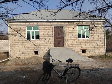 kredit həyət evi: Salam,Ala qapının yanı,Günəşli qəsəbəsində 5 sot torpaqda 6 daş — 17