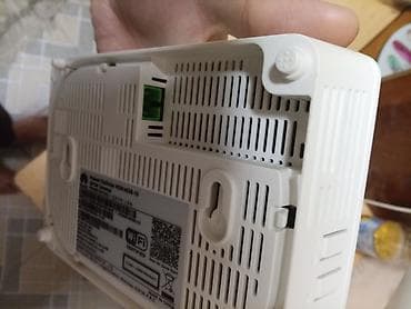 internet modem: Huawei OptiXstar GPON Wi‑Fi router Demək. Olarki işlənməyib 2eded — 5