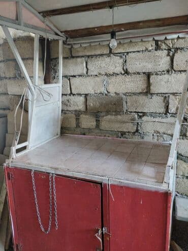 купить аппарат мороженого: Kokteyl stolu. Təmiz dəmirdən yığılmışdır.Əlavə məlumat üçün qeyd — 2