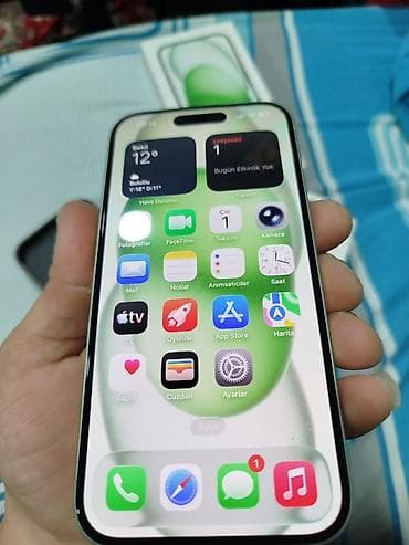 iphone se 2: IPhone 15, 128 GB, Yaşıl, Zəmanət — 5