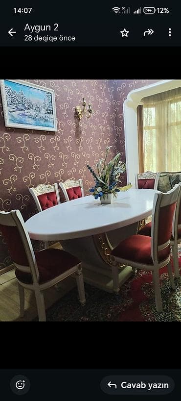 Qonaq otağı üçün, İşlənmiş, Açılmayan, Oval masa, 6 stul