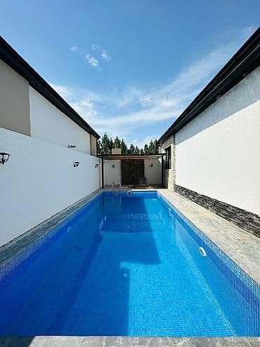 Müasir dizaynlı, həyətli fərdi ev – şəxsi hovuz və tam avadanlı
