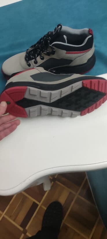 yaşıl krossovkalar qadın üçün: Tiberland brend geyim — 3