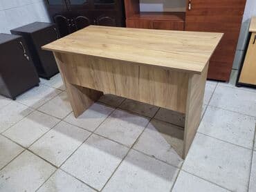 yazı masası qiyməti: Ofis masalari yenidir.yazi masalari uzunluq 120 sm eni 60 sm hundurluk — 10