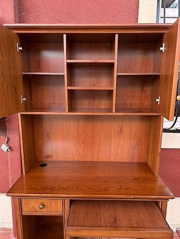 Düz masa, Polkalı, Siyirməli, Teksturalı laminat