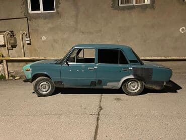 2106 şiti: Salam Vaz 2106 İli 1987 İlkin Ödəniş 500 Azn 12 Ay 250 manat çürüyü — 1