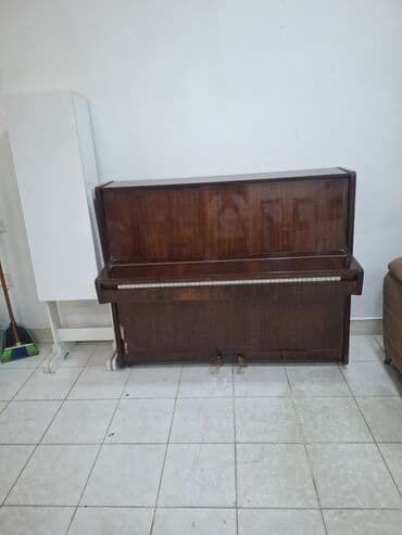 деревянные духовые музыкальные инструменты: Piano, Belarus, Akustik — 2