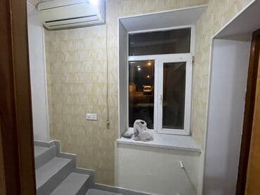 qaxda evlər: Bakı, 20-ci sahə, 3 otaqlı, Köhnə tikili, m. İçərişəhər, 68 kv. m — 3