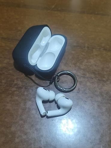 ipod ikinci el: Apple AirPods Pro2 simsiz qulaqlıqlar + qara qoruyucu qab - Model — 3