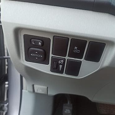 masın: Toyota Prius: 1.8 l | 2013 il Hetçbek — 4