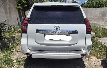 İcarə ən azı 2 günə verilir. Toyota Land Cruiser Prado, ağ rəng, tam — 9