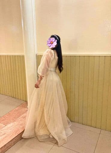 стеклянные полки на заказ: 1 dəfe geyinilib. Ölçü olmadığından satılır — 1