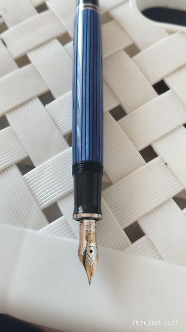 pul yigmaq: Pelikan qara rəngli qələm, dəbli dizaynı ilə hər kəsin diqqətini — 8