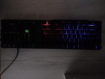 kür kompüter: RGB işıqlı oyun aksesuarları dəsti - Qulaqlıq: Üstündə mikrafon olan — 1