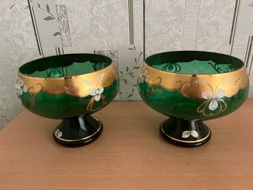 saxlama qabları: Bogema qablar, işlənməyib. Əla vəziyyətdədir. , ölçüsü 18*18 sm. Cütü — 1