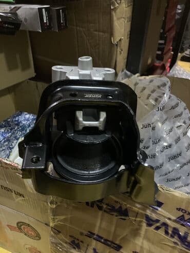 ниссан запчасти: Nissan Paduşkaları Arxa,qabaq,ön,iç,çöl,on,ic,col,alt,üst,sol,sag,sağ — 3