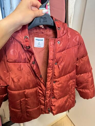 детская одежда куртки: Uşaq üçün gödəkçə. 4 yaş. 104 sm. Mayoral firması. 150 ₼ alınıb — 1