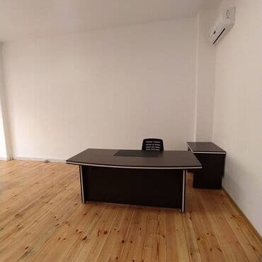 nerimanov icare obyekt: Nərimanov montində ofis yol kənarı ümumi sahəsi 45 kv,m olan, ofis — 4