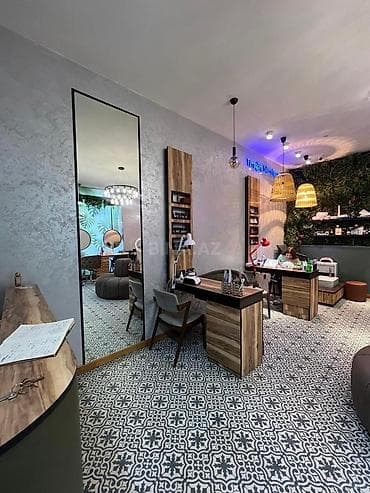 aspaz teleb olunur: Tam təmirli, muasir interyerli gözəllik salonumuza təcrübəli ustalar — 4