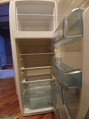 Mətbəx texnikası: İşlənmiş 2 qapılı Beko Soyuducu Satılır, rəng - Ağ — 3