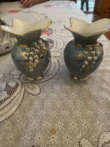 Süni güllər: Vaza dəsti, Farfor — 1