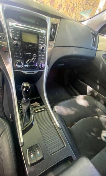 chevrolet malibu qiymeti: Hyundai Sonata: 2 l | 2012 il Sedan — 15