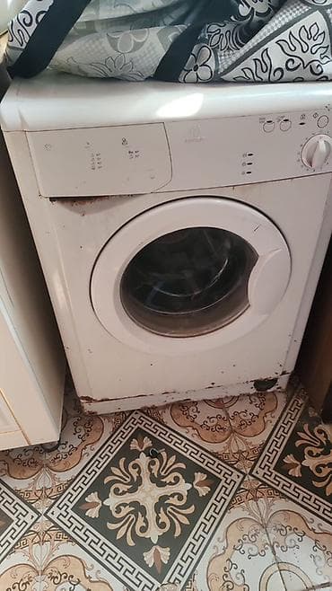 Бытовая техника: Стиральная машина Indesit, 6 кг, Б/у, Автомат, Без сушки, Нет кредита — 1